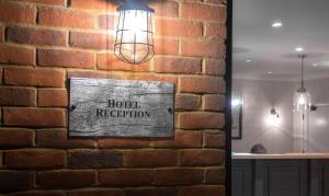 Certifikát, hodnocení, plakát nebo jiný dokument vystavený v ubytování Cottesmore Hotel Golf & Country Club
