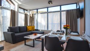 Posedenie v ubytovaní Apartamenty Sun & Snow Resort Karkonosze
