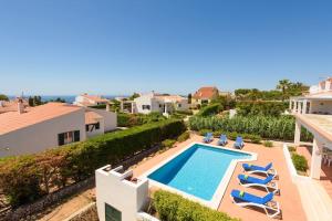 The swimming pool at or close to Villa Rose