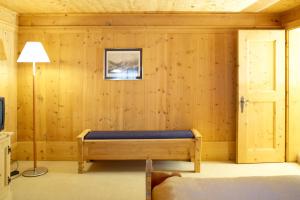 Voodi või voodid majutusasutuse Hotel Engiadina toas