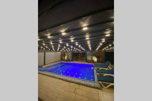 Bazén v ubytování Villa Mevsim ideal for Small Familys or Couples nebo v jeho okolí