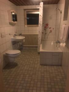 Un baño de Gasthof Hirsch