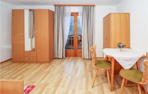 Foto dalla galleria di Ferienwohnung In Ruhiger Lage a Blons