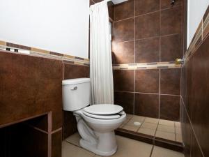 Koupelna v ubytování Hotel Real Cortés