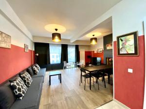 Uma área de estar em Brial apartment 2 bedrooms,