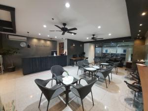 Posezení v ubytování DG Grami Hotel