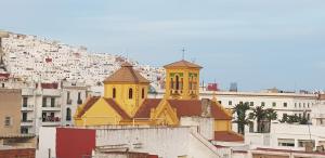 Almennt útsýni yfir borgina Tétouan eða útsýni yfir borgina eins og það er á hótelinu