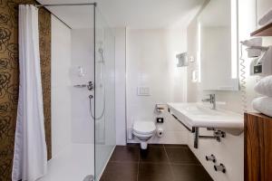Phòng tắm tại Hotel IMLAUER Wien