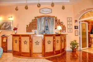 Vstupní hala nebo recepce v ubytování Hotel Penta Lux + 19 fotografií
