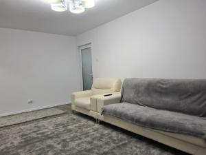 Foto dalla galleria di Apartament Terra a Târgovişte Altre 21 foto