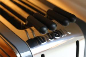 a close up of a piano keyboard at Pudswell Studio in Burford