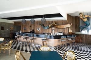 Yachting Hotel Quintero的酒水