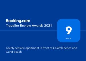 Ett certifikat, pris eller annat dokument som visas upp på Lovely seaside apartment in front of Calafell beach and Cunit beach