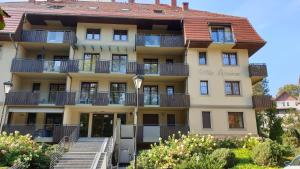 Budova, v ktorej sa apartmán nachádza