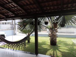 Κήπος έξω από το Casa Parque e Kartódromo