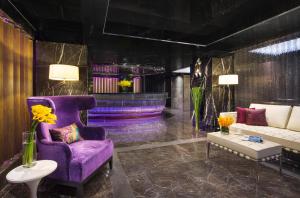 Зона вітальні в Hotel Pravo Hong Kong