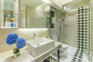 Ванна кімната в Hotel Pravo Hong Kong