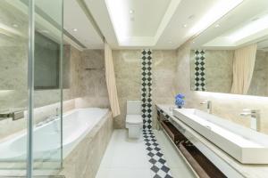 Ванна кімната в Hotel Pravo Hong Kong