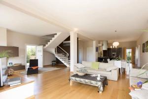Część wypoczynkowa w obiekcie Sunny Summer House 4*