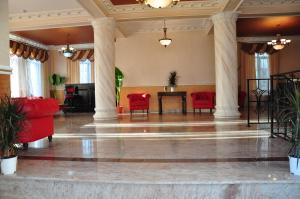 Vstupní hala nebo recepce v ubytování Vigo Grand Hotel