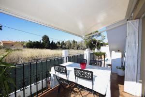 A balcony or terrace at 026 Villa Leonor - Deniasol