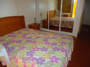 Ліжко або ліжка в номері Apartamentos Varandas da Rocha