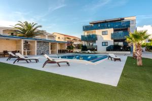 Bazén v ubytovaní Resort Mirakul alebo v jeho blízkosti