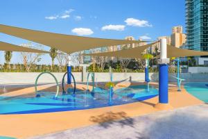 Bazén v ubytování Address Beach Resort nebo v jeho okolí