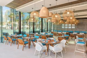 Restaurace v ubytování Address Beach Resort