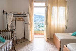 Afbeelding uit fotogalerij van Da Fe' - Casa con terrazza panoramica in Cuglieri