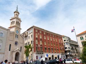 Gallery image of Top of the Tops Center Apartment, best sea view in town in Split