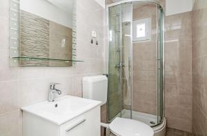 Kúpeľňa v ubytovaní Mobile home Damar 4