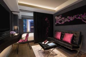 Зона вітальні в Hotel Pravo Hong Kong