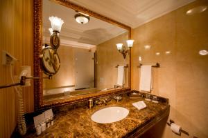 Koupelna v ubytování Nobilis Hotel