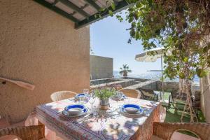 Balkón alebo terasa v ubytovaní Fragancias del mar & Wifi