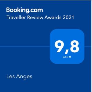 Captura de pantalla de un teléfono con un avatar de revisión de viajes en Les Anges, en LʼIsle-sur-la-Sorgue
