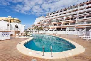 Bazén v ubytovaní Home2Book Paradise Costa Adeje, Pool alebo v jeho blízkosti