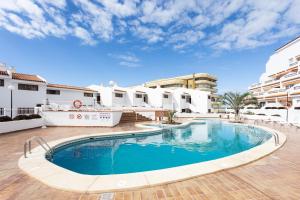 Bazén v ubytovaní Home2Book Paradise Costa Adeje, Pool alebo v jeho blízkosti