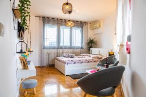 Koupelna v ubytování Flexible SelfCheckIns 15 & 19 - Zagreb - Garage - Loggia - New - Apartments Repinc