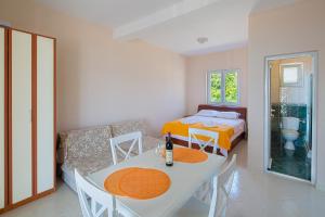 Gambar di galeri bagi Manda 107 Mansion di Budva