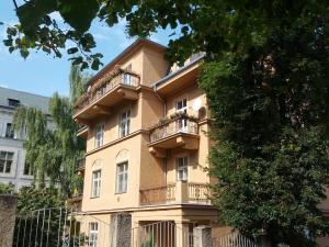 Budova, kde se apartmán nachází