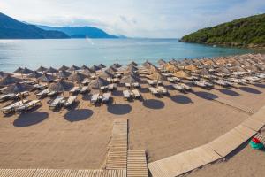 Gambar di galeri bagi Manda 107 Mansion di Budva