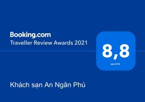 uma imagem de uma aplicação Nixon com uma caixa azul em An Ngân Phú Hotel em Quy Nhon