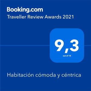 a screenshot of a phone with a travel review app at Habitación cómoda y céntrica in Guatemala