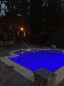 The swimming pool at or close to Los Nobles Hostal de Bosque