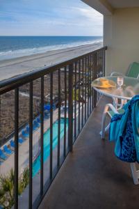 Balkón nebo terasa v ubytování Ocean Club Resort Myrtle Beach a Ramada by Wyndham