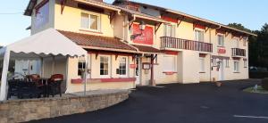 Gallery image of Hotel Le Cormier 9 in Cholet