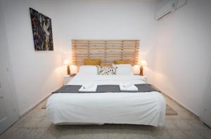 Gallery image of LIMASSOL AKROTIRI VINE COTTAGE a in Limassol