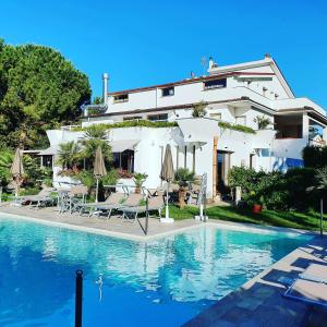 Imagem da galeria de Villa San Lorenzo em Palermo