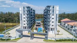 Mantra Beach Condominium Suite - Mae Phim 부지 내 또는 인근 수영장 전경
